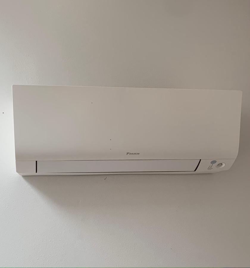 Metroloft Panzió Bologna Kültér fotó